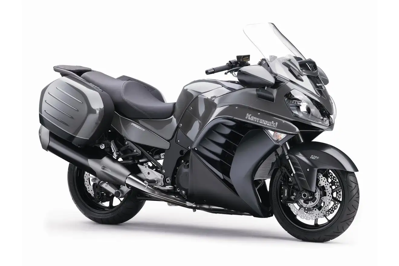 Home 4 Kawasaki 1400 GTR 2017