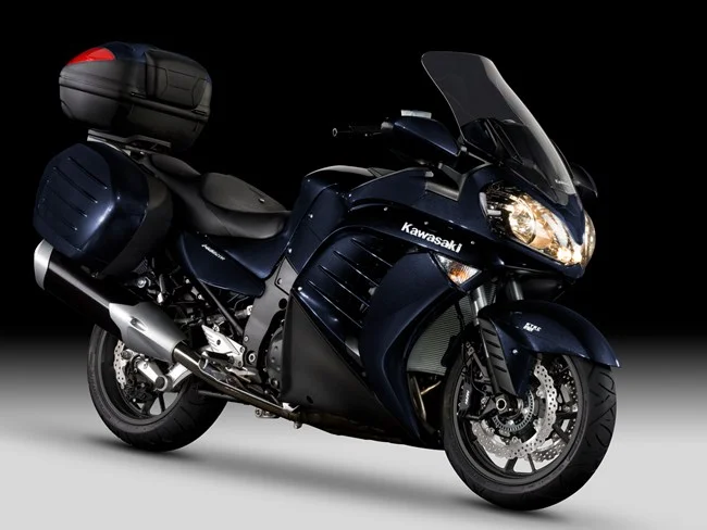Kawasaki 1400 GTR Grand Tourer 2011