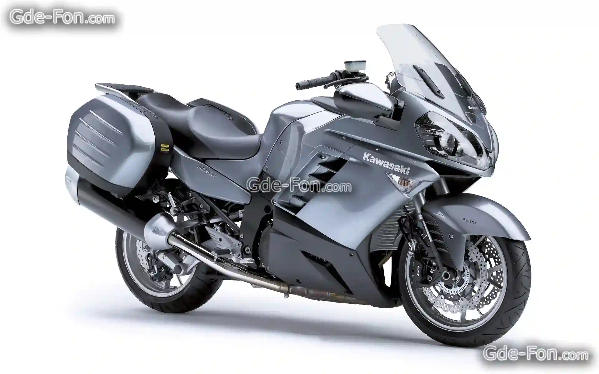 Kawasaki 1400GTR Grand Tourer 2014
