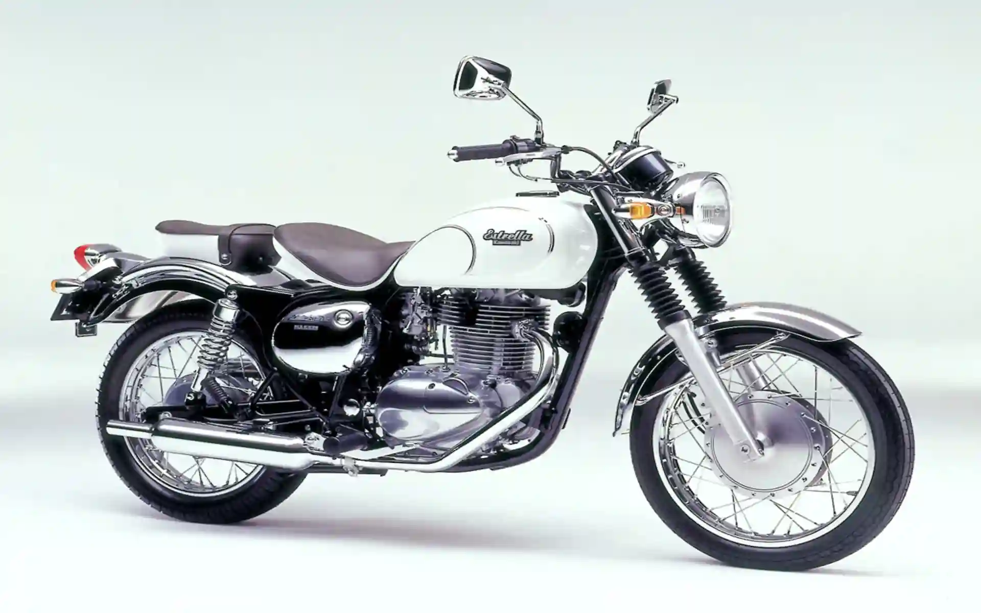 Kawasaki Estrella 2014
