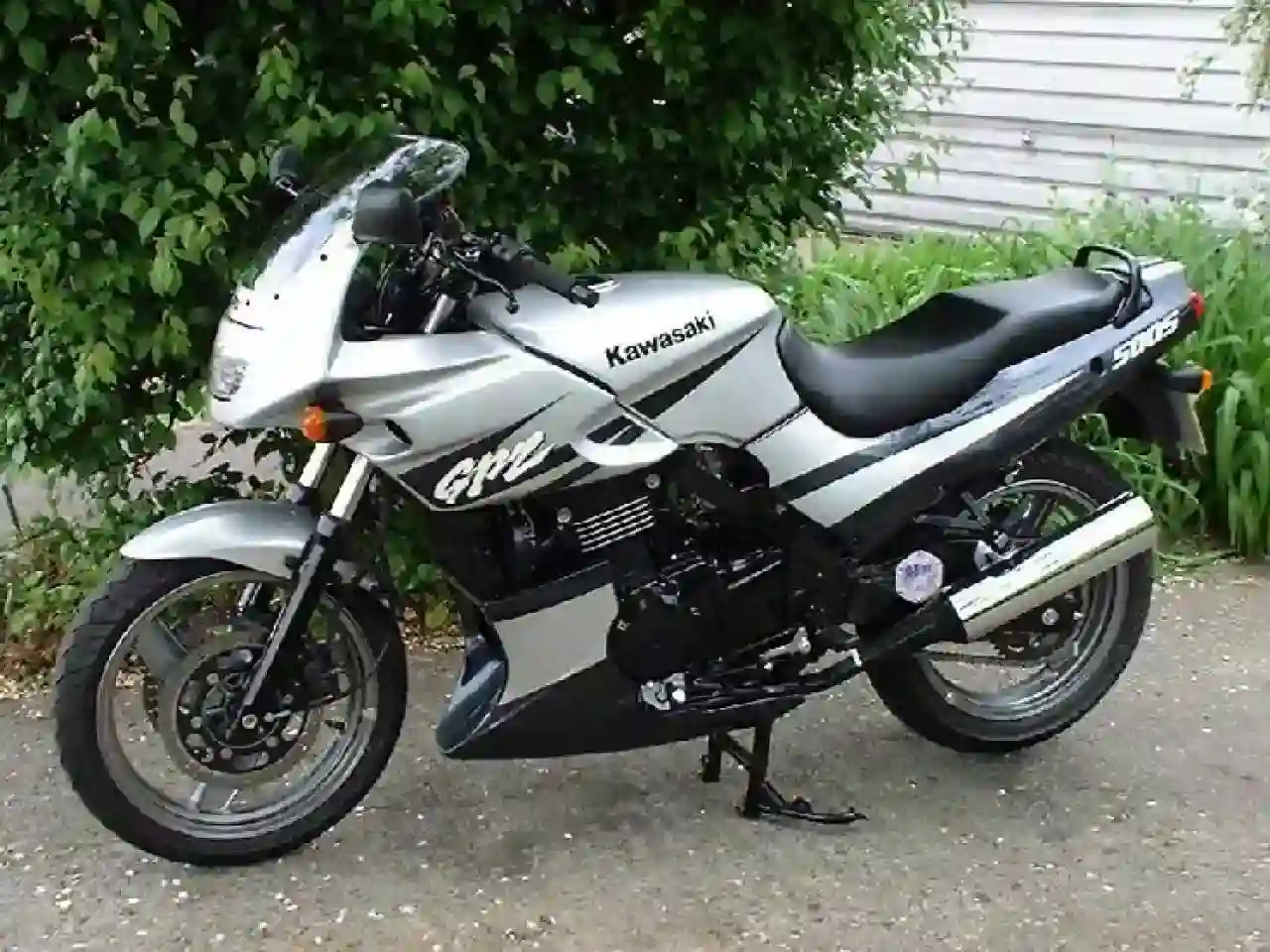 Kawasaki GPZ 500 S 2000