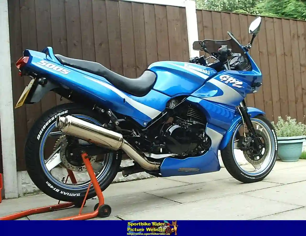 Kawasaki GPZ 500 S 2002