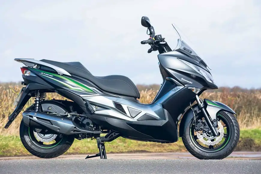 Kawasaki J125 2016