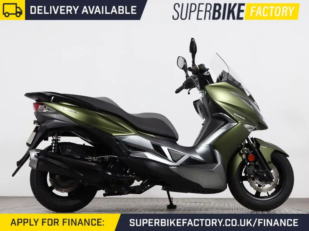 Kawasaki J300 2020