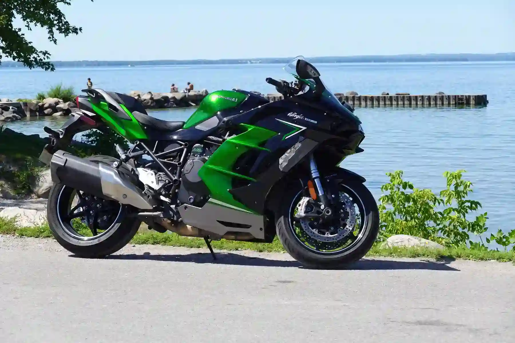 Kawasaki Ninja H2 SX 2022