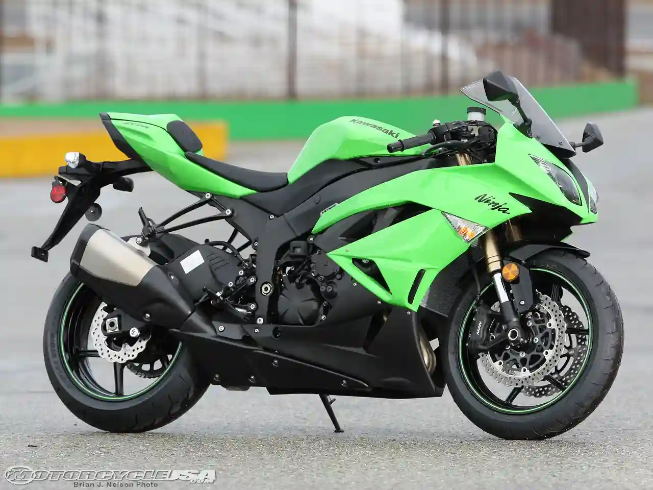 Kawasaki Ninja ZX 6R 2009 1