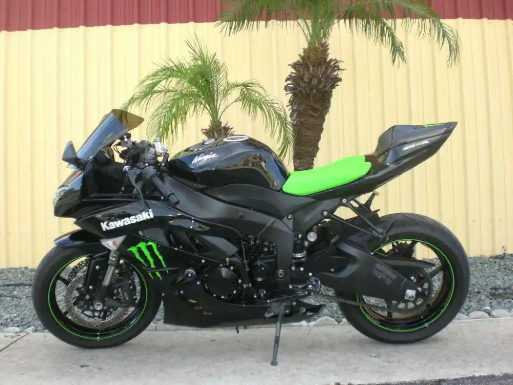 Kawasaki Ninja ZX 6R Monster Energy 2009 1