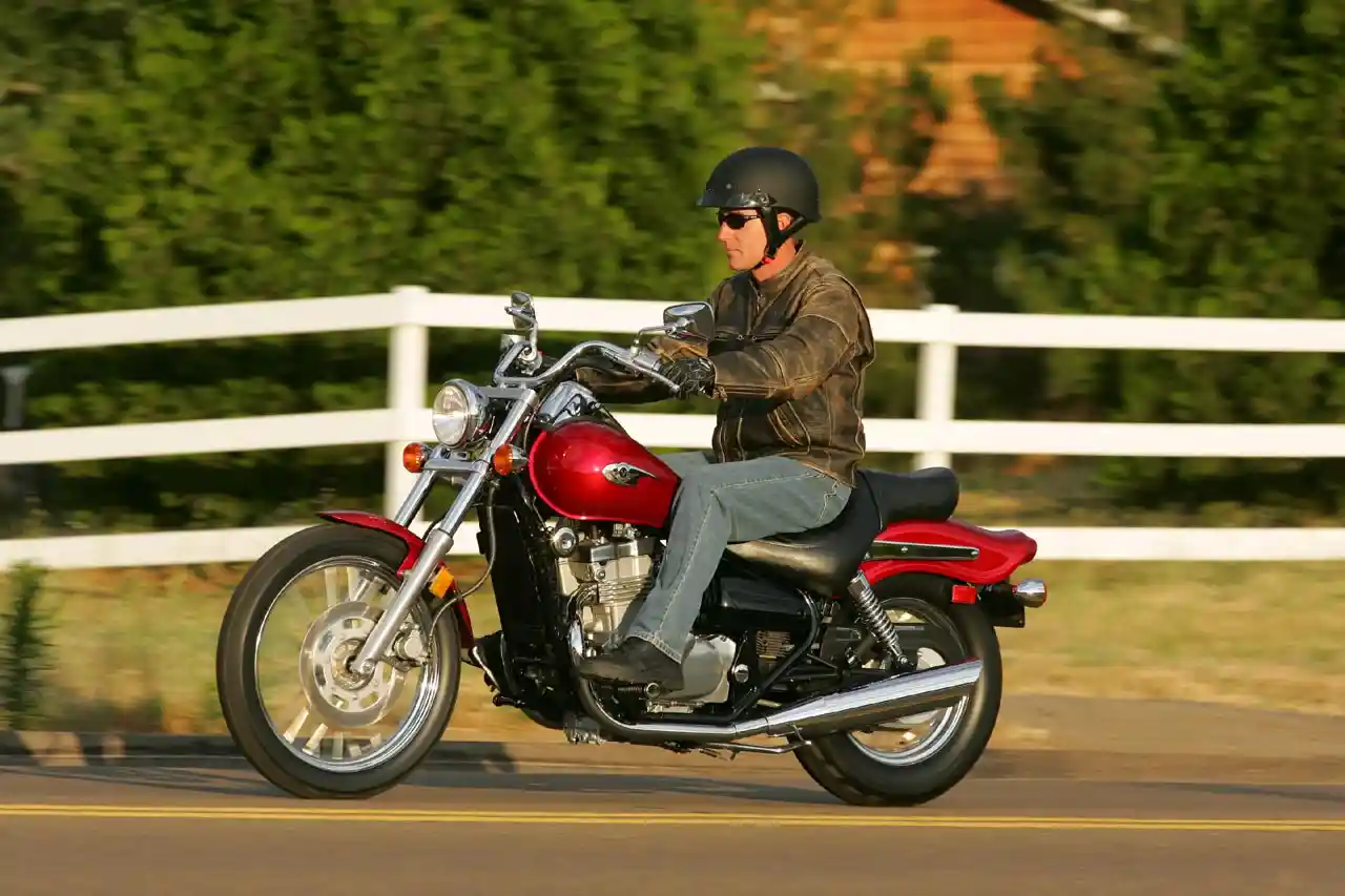 Kawasaki Vulcan 500 LTD 2010