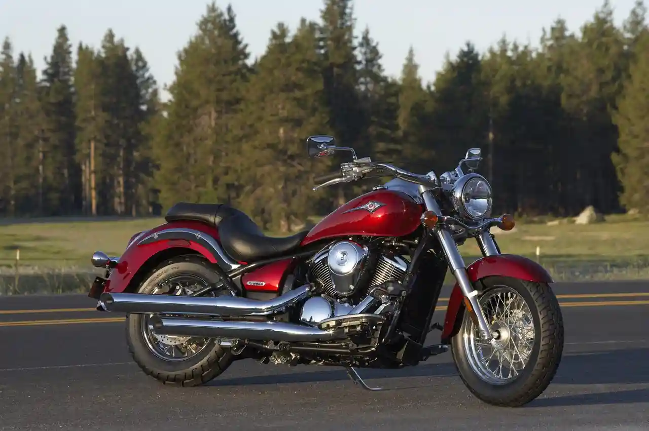 Kawasaki Vulcan 900 Classic 2009 1