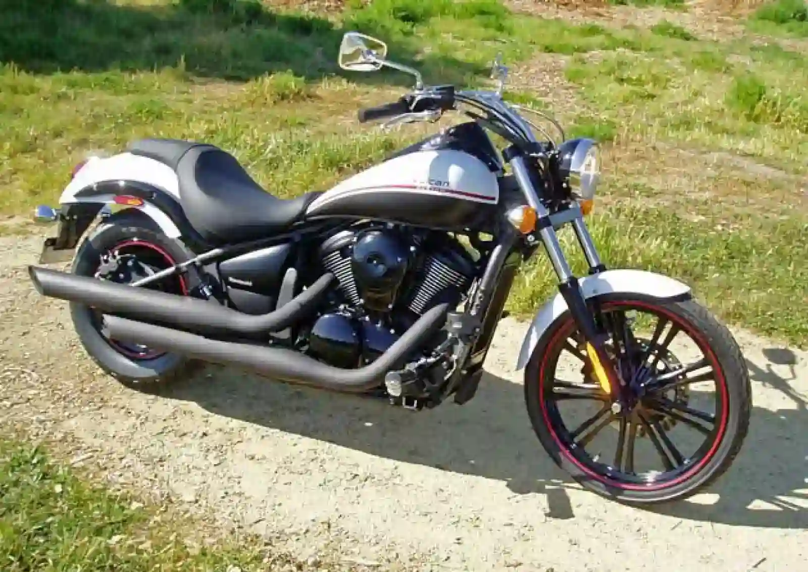 Kawasaki Vulcan 900 Custom 2013