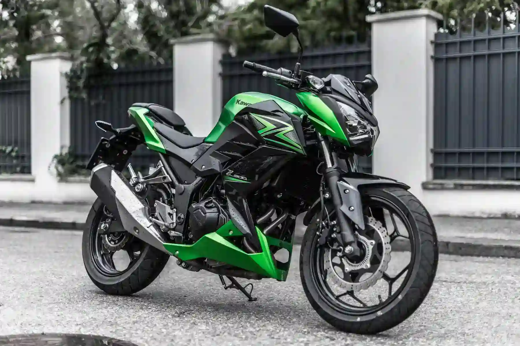 Kawasaki Z300 2015