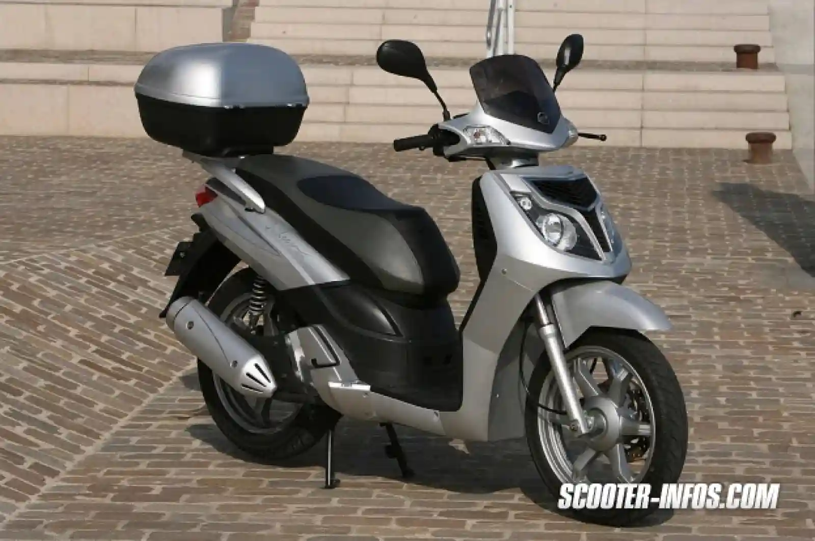 Keeway Outlook 125 2008