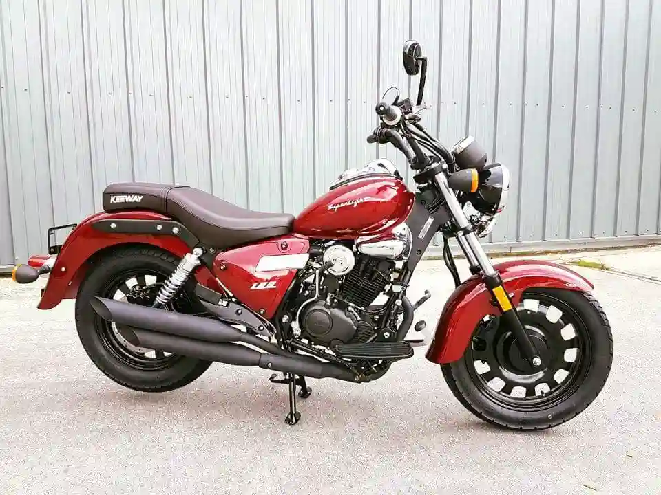Home 2 Keeway Superlight 125 LTD 2017