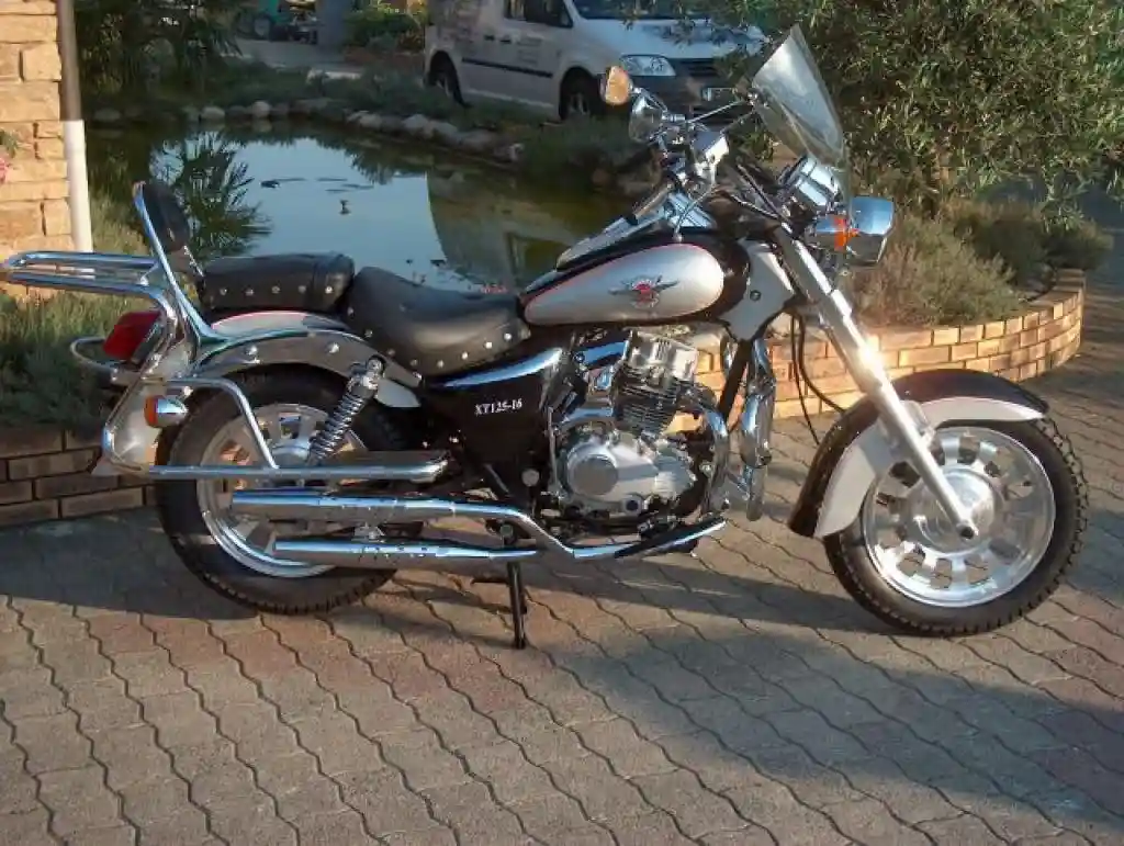 Kinroad XT125 CB Sword 2010