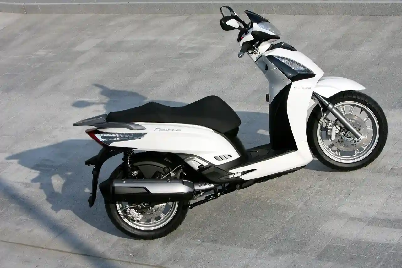 Kymco People GT 300I 2012