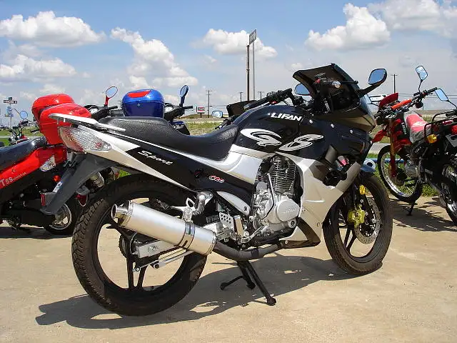 Lifan LF200 GS Sport 2009 1