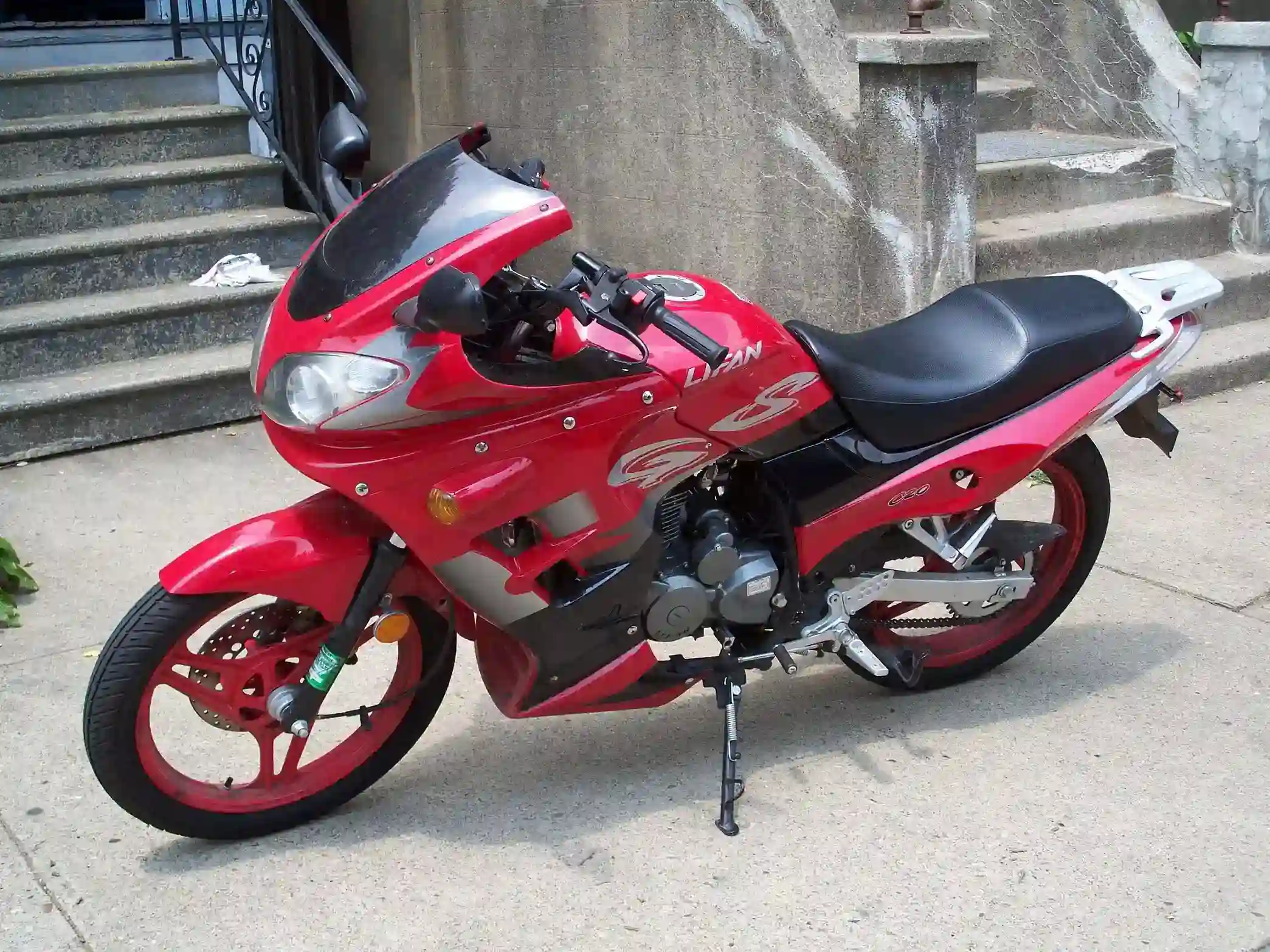 Lifan LF200 GS Sport 2009