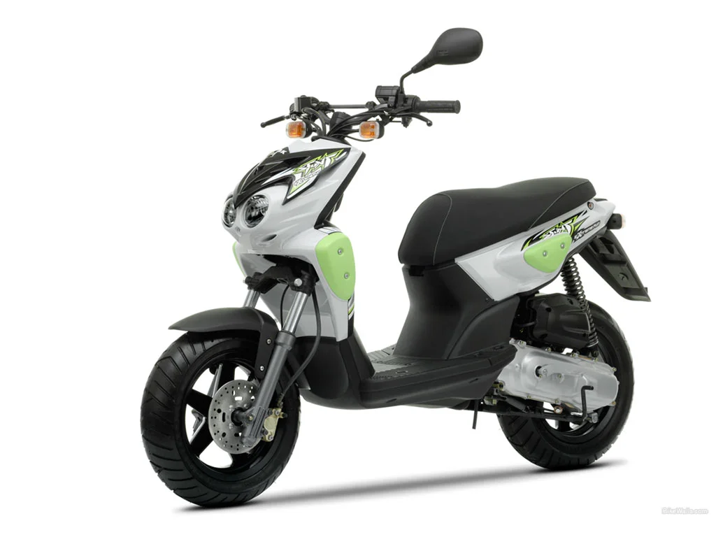 MBK Stunt Naked 2009