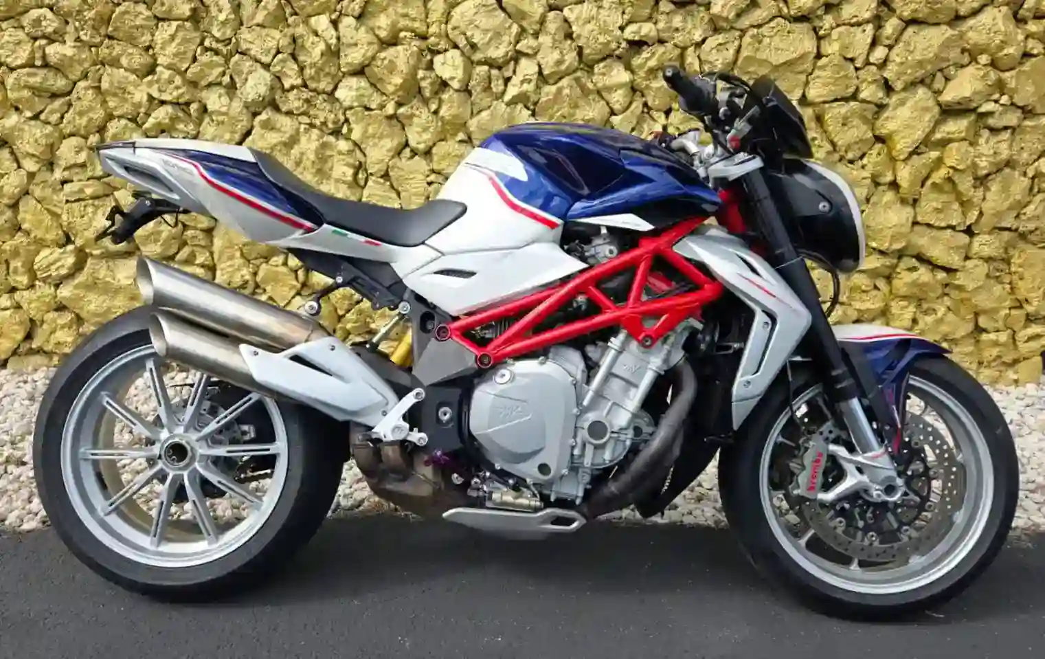 MV Agusta Brutale 1090 2015