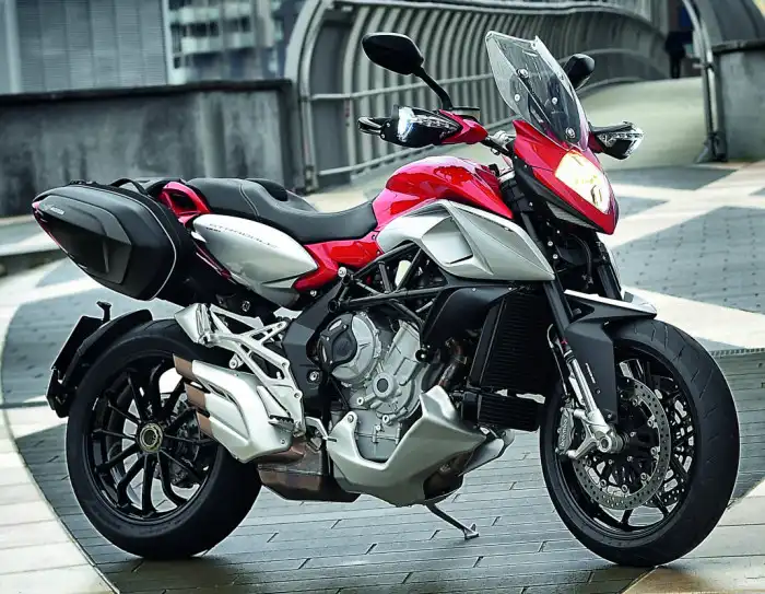 MV Agusta Stradale 800 2015