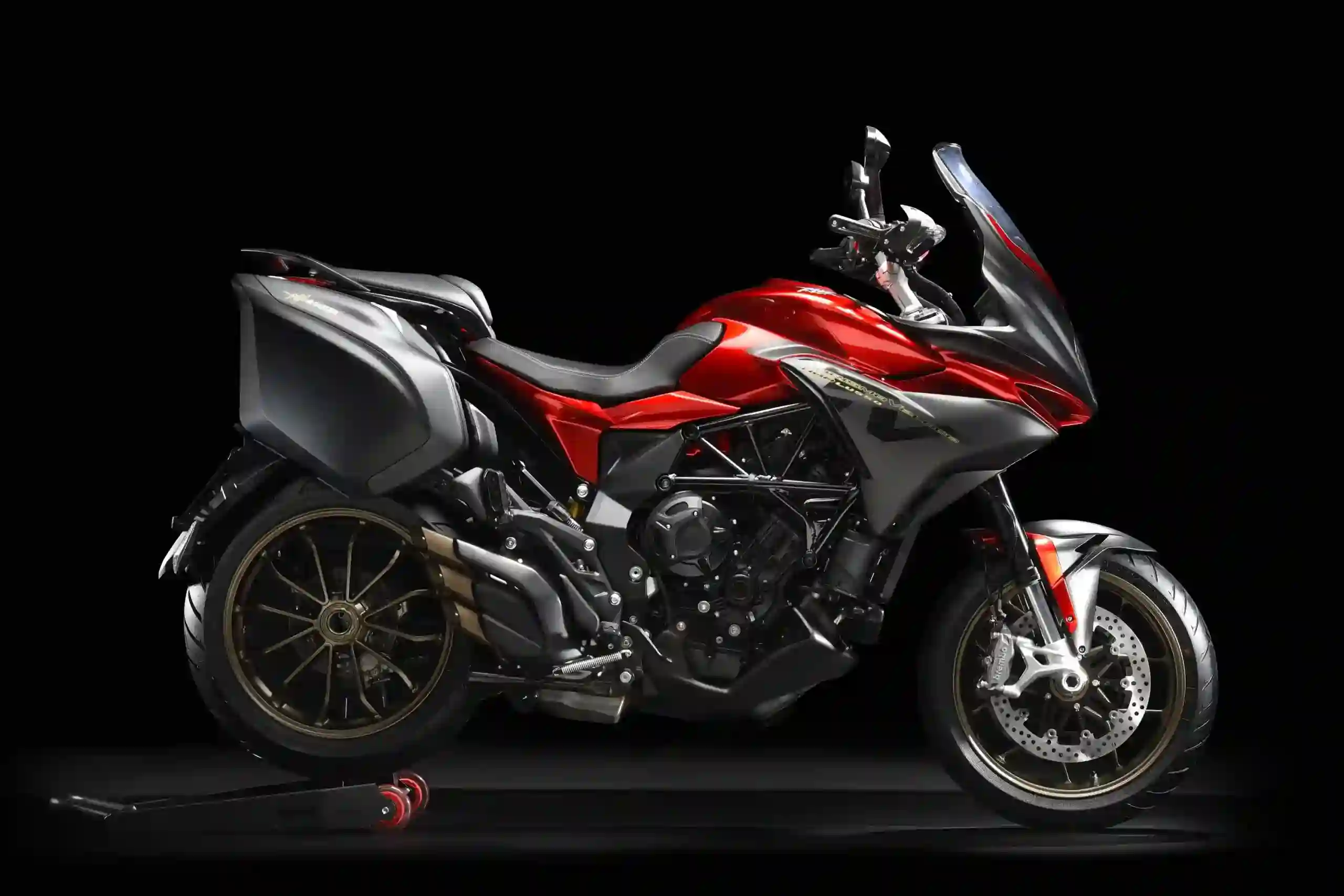 Home 2 MV Agusta Turismo Veloce 800 Lusso 2017