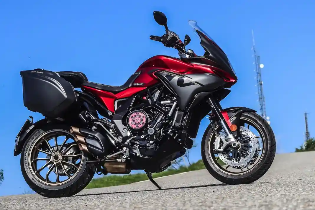 MV Agusta Turismo Veloce 800 Lusso 2018