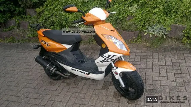 MZ Emmely 125 4T 2011