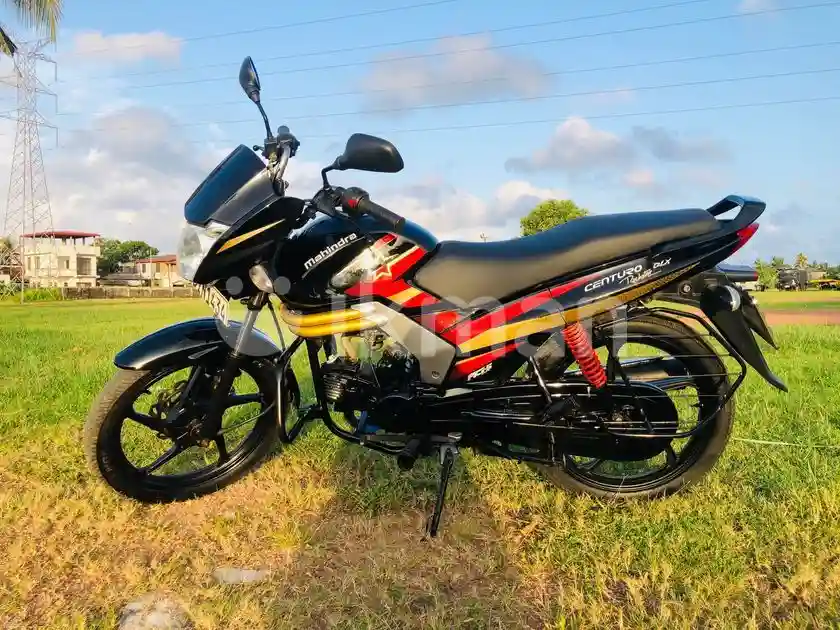 Home 5 Mahindra Centuro Rockstar 2018