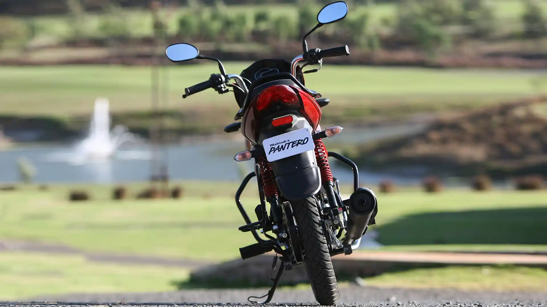 Mahindra Pantero 2013