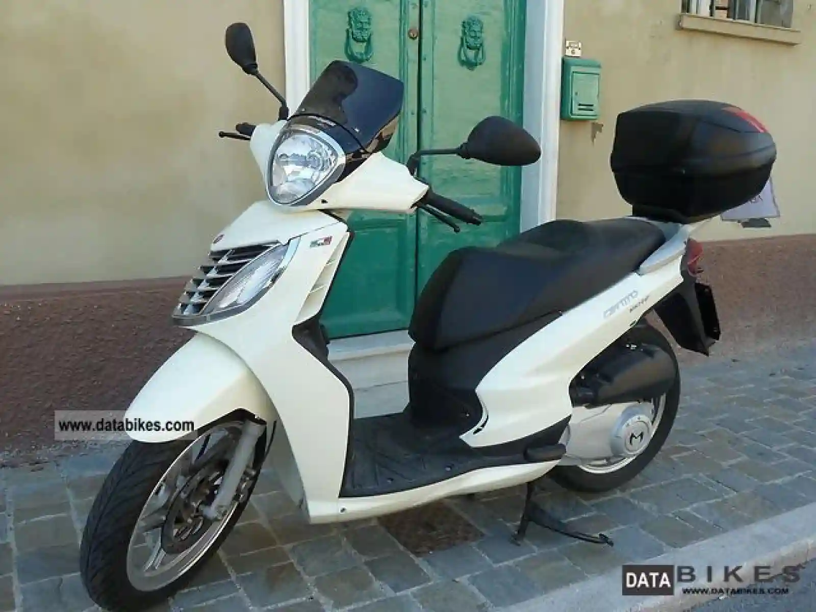 Malaguti Centro 50 4T 2009