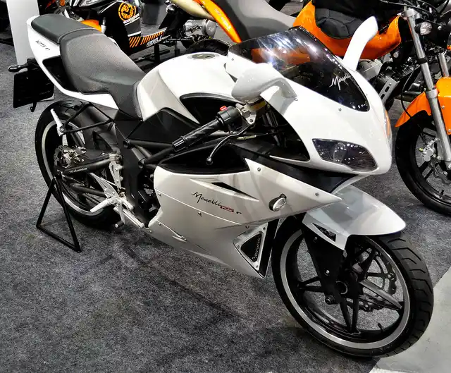 Megelli 125 R 2008