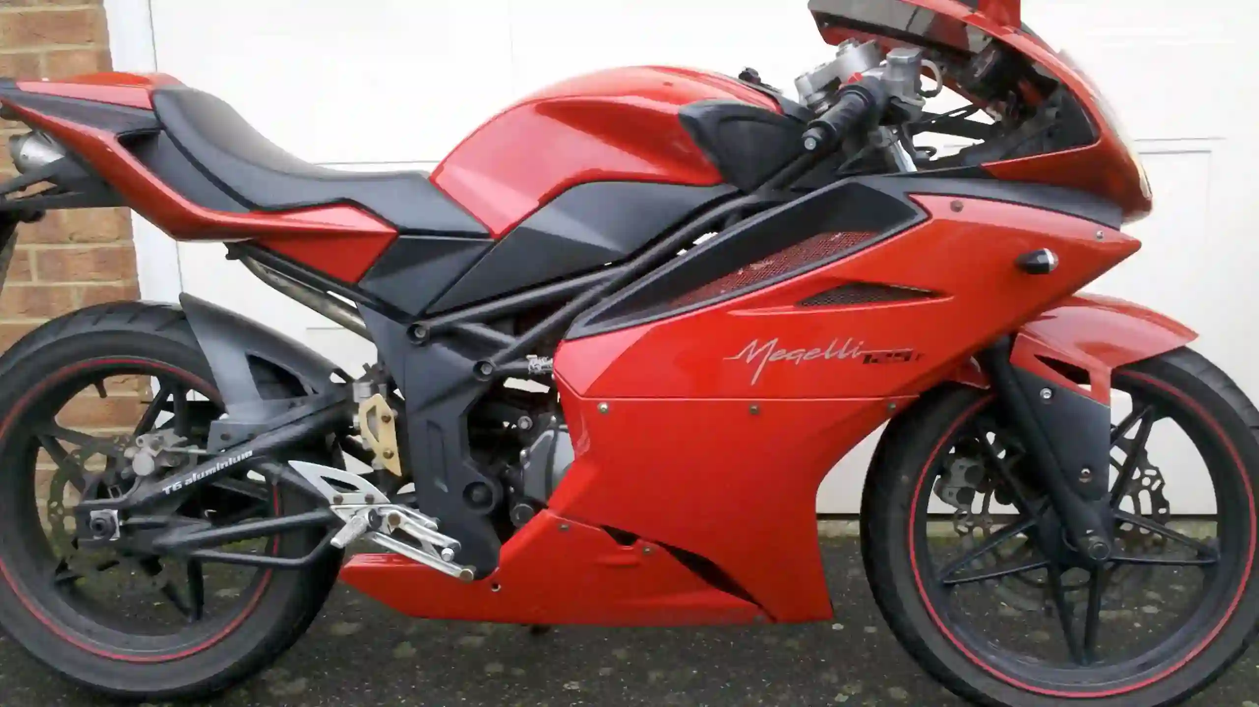 Megelli Sportbike 125 R 2009