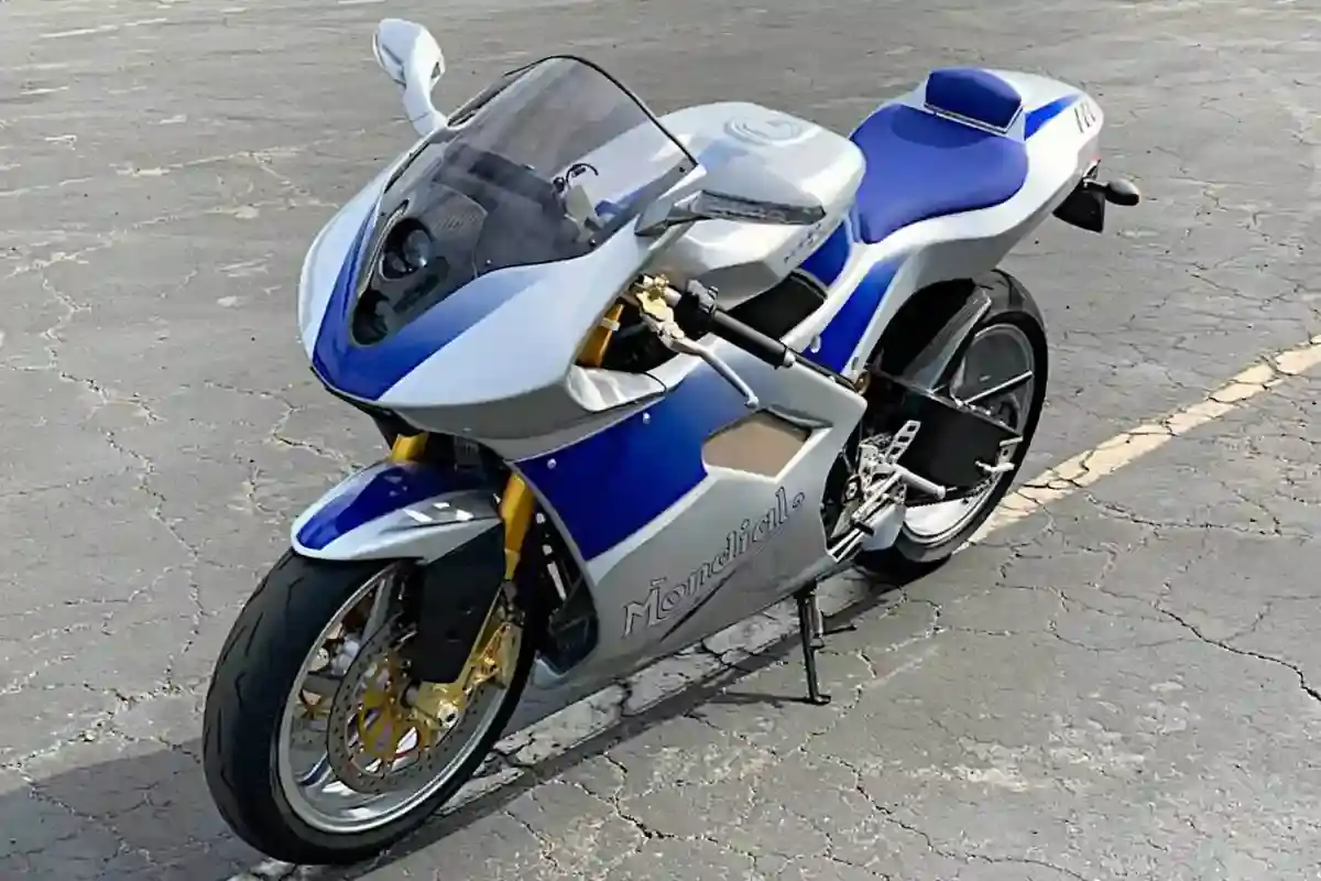 Mondial Piega 1000 2002