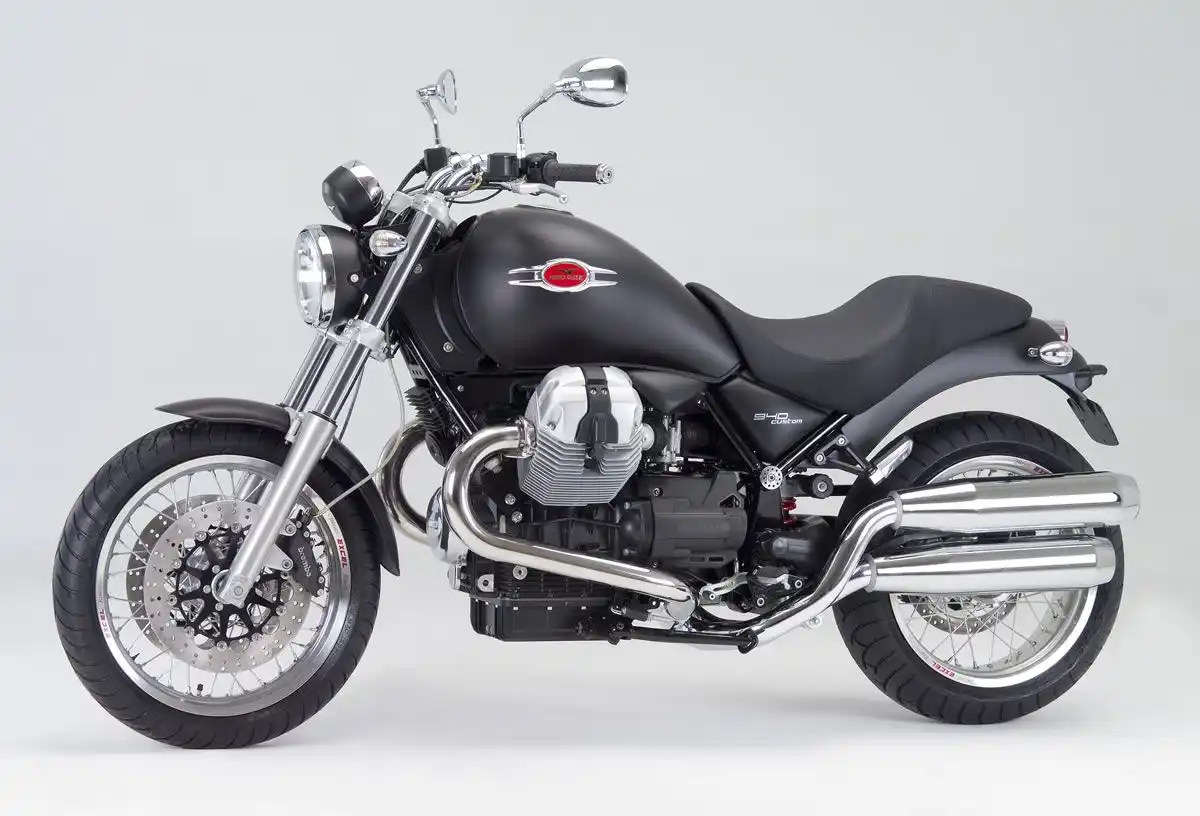 Moto Guzzi 940 Custom 2007