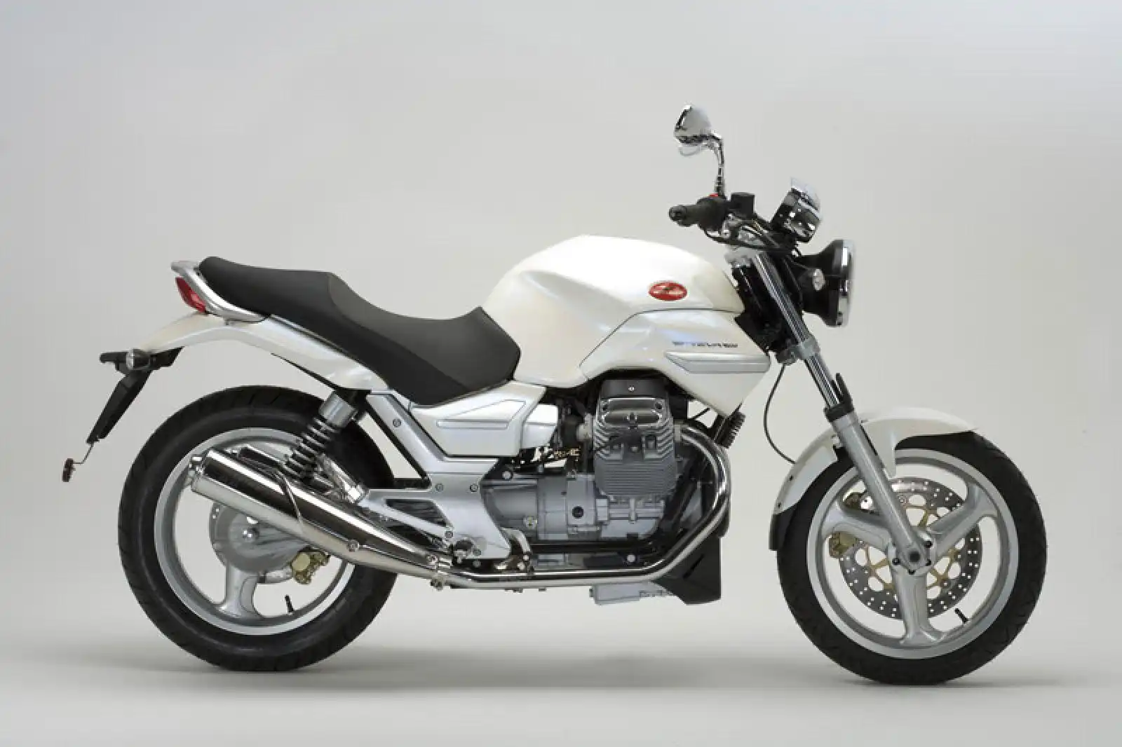 Moto Guzzi Breva V750 IE 2006