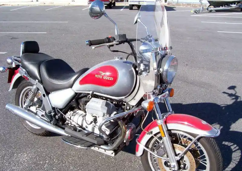 Moto Guzzi California 75 2000