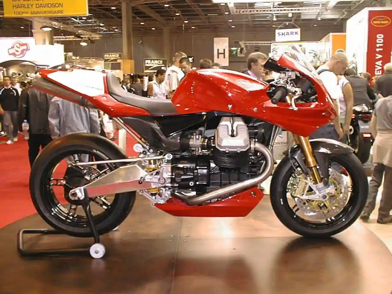 Moto Guzzi MGS 01 Corsa 2011
