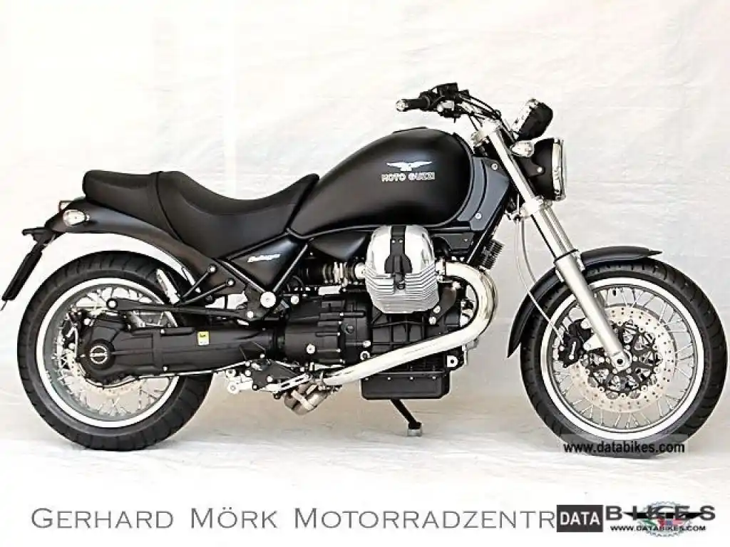 Moto Guzzi Nevada Aquila Nera 2011