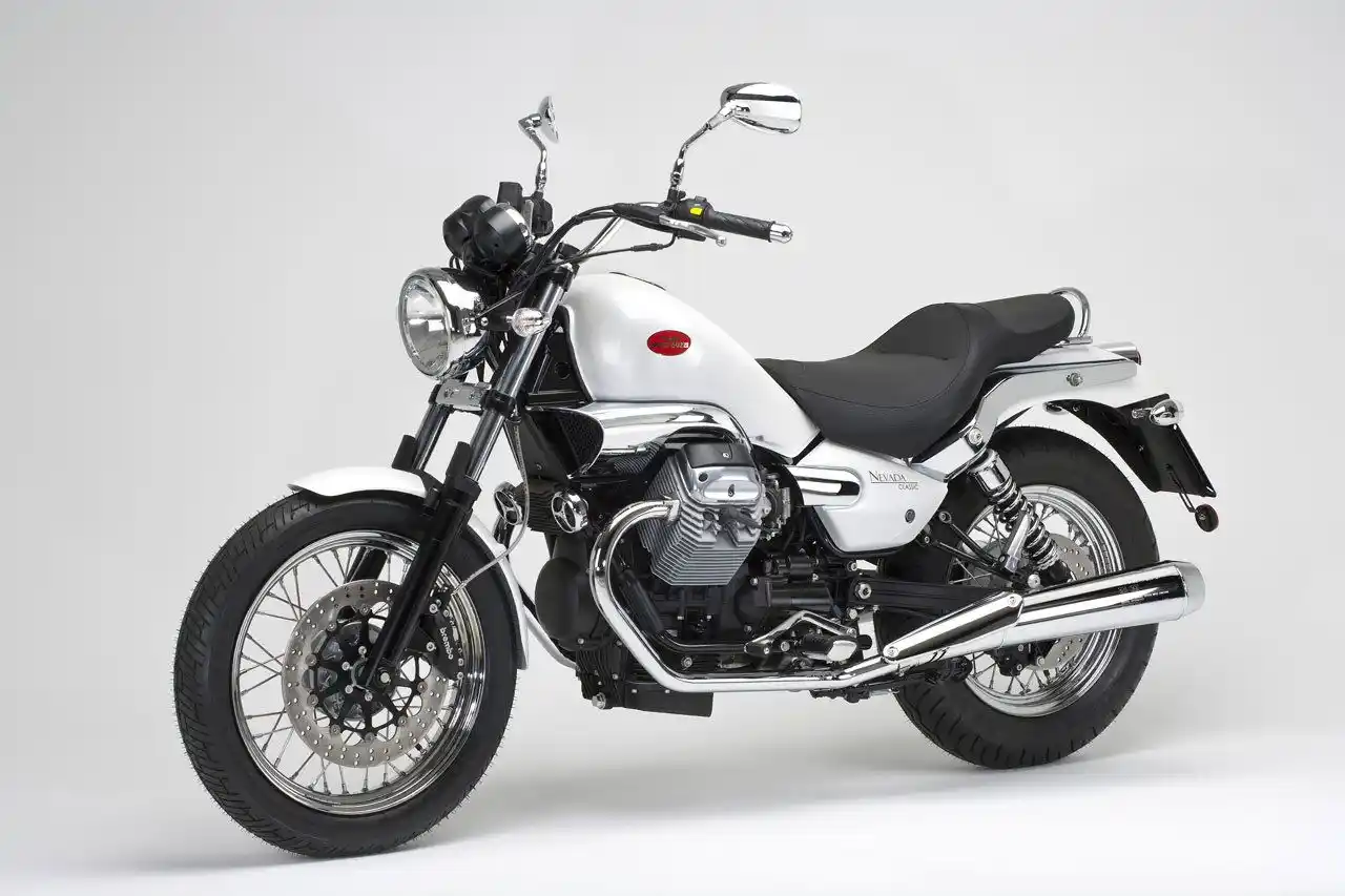 Moto Guzzi Nevada Classic 750 2009