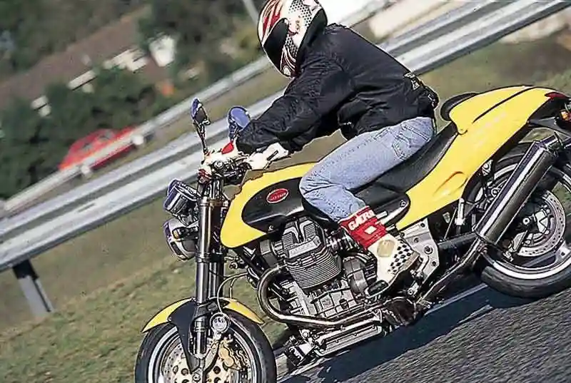 Moto Guzzi V10 Centauro GT 2000