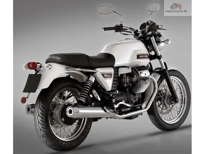 Moto Guzzi V7 Gucci Palace 2023