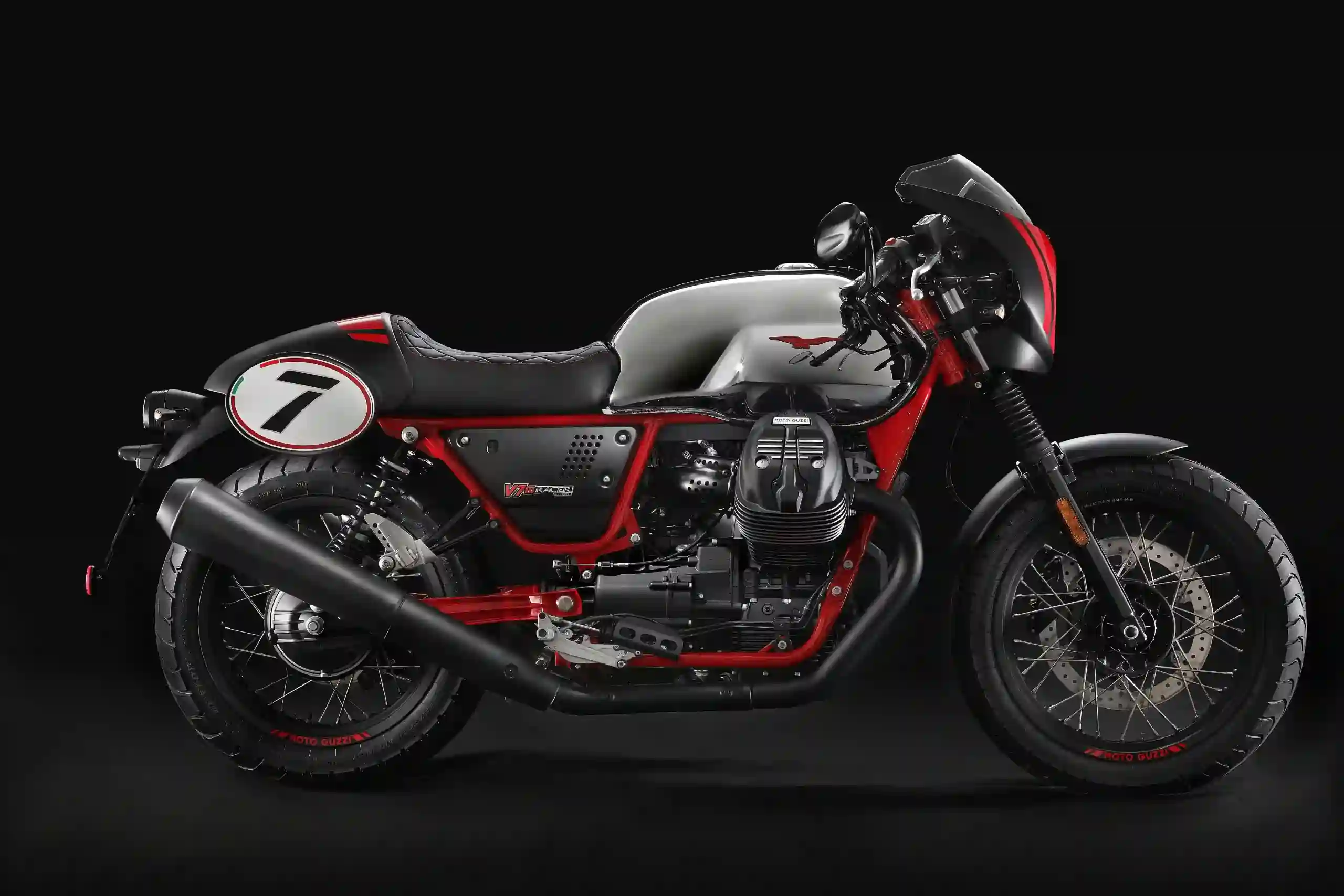Moto Guzzi V7 III Racer 2020