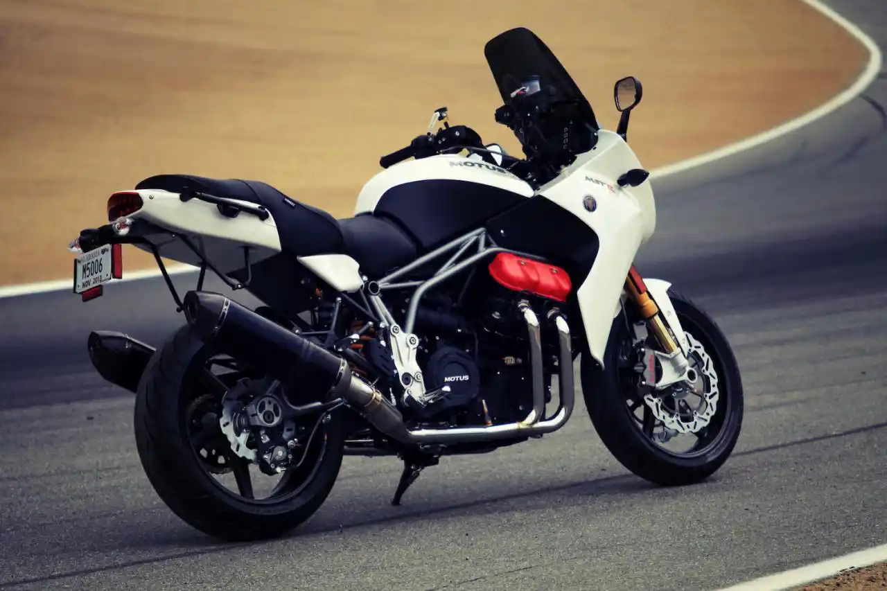 Motus MST 2013