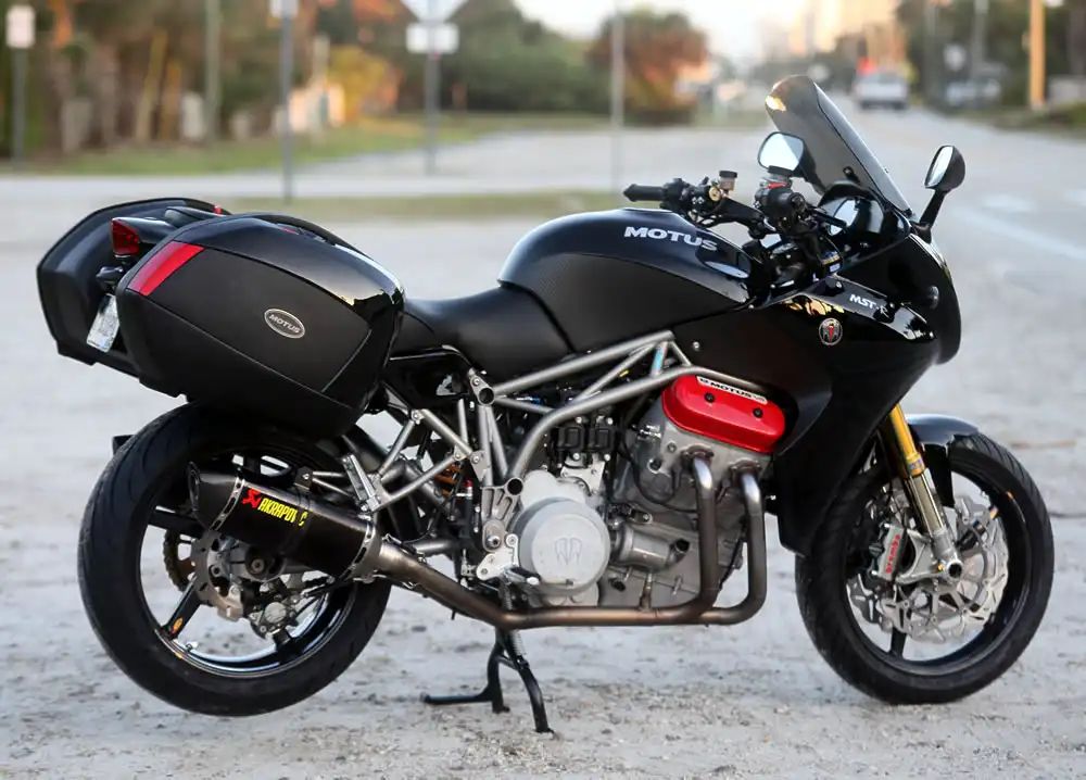 Motus MST R 2013