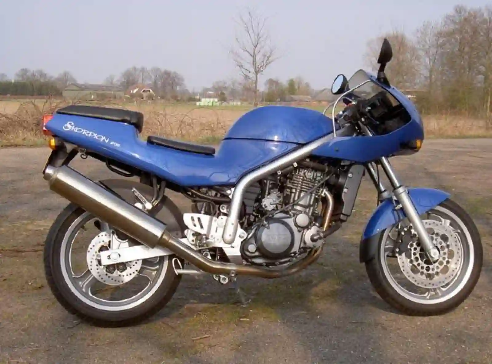 Muz Skorpion Sport 660 2000