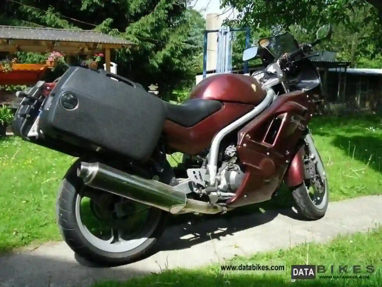 Muz Skorpion Traveller 660 2000