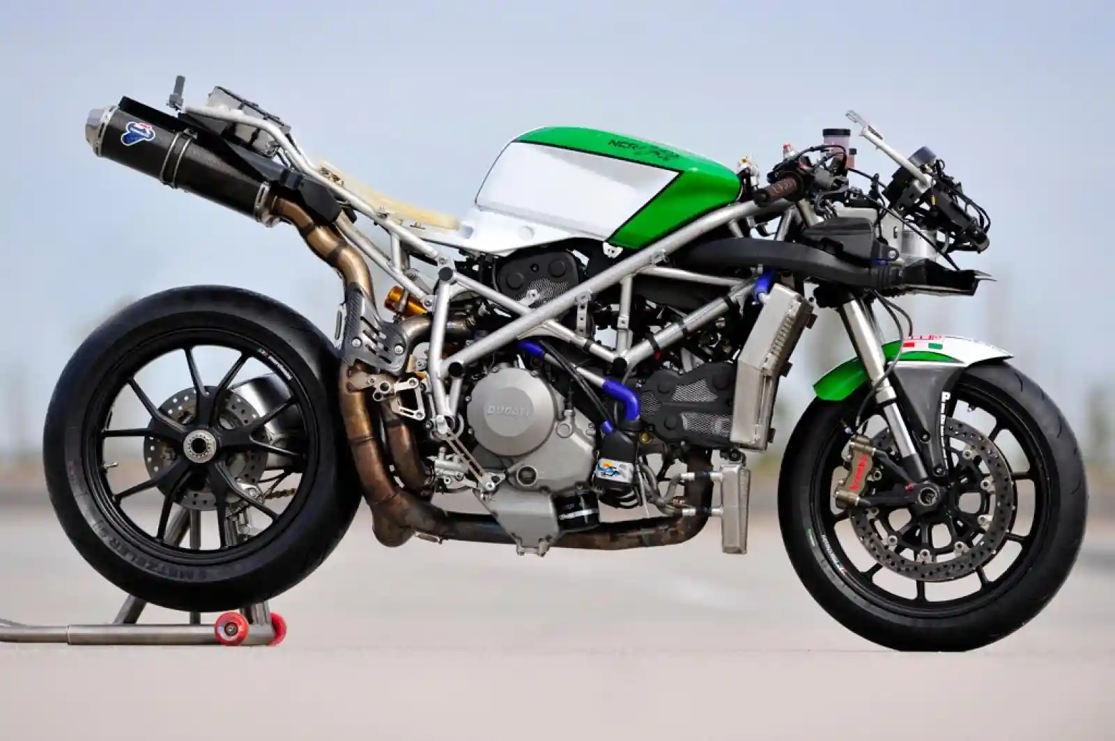 NCR Macchia Nera Concept 2010