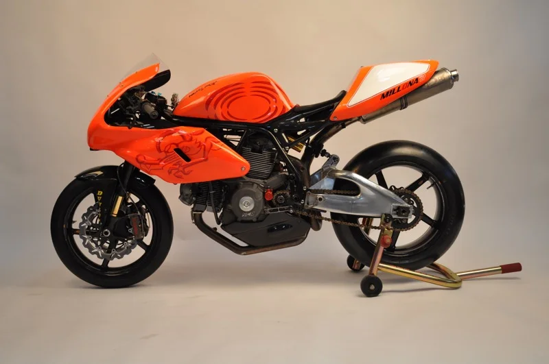NCR Millona R 2010