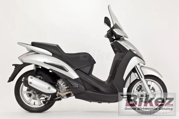 Peugeot Geopolis 300 2012