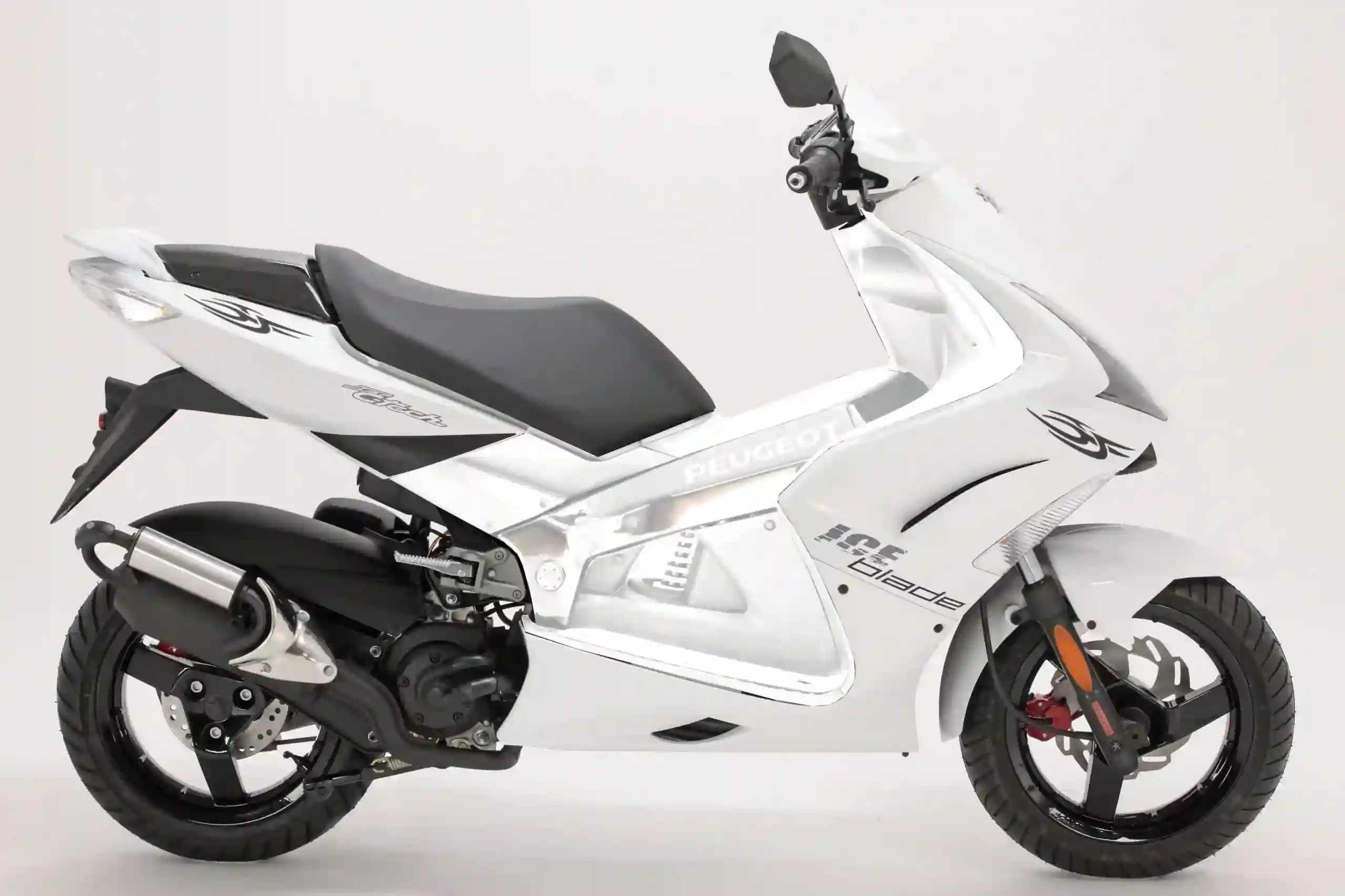 Peugeot Jet Ice Blade 2010